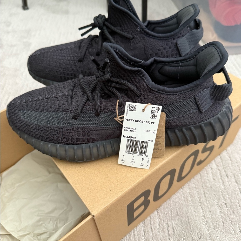 Adidas Yeezy Boost 350 V2 Core Black Shoes